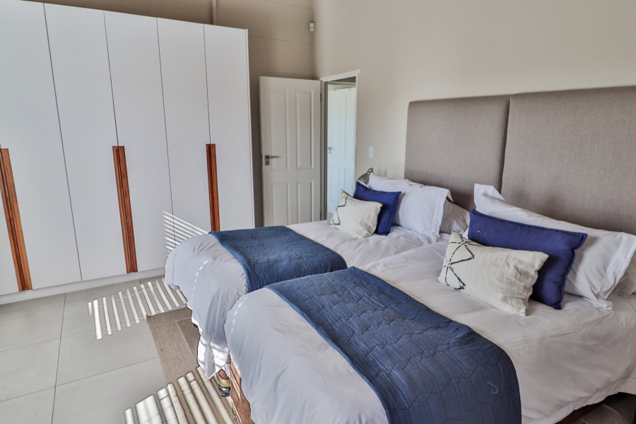 3 Bedroom Property for Sale in Shark Bay Estate Western Cape